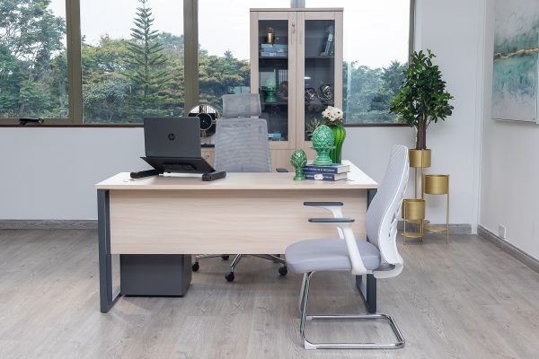 OZ-8001-18 -1.8m- EXECUTIVE DESK