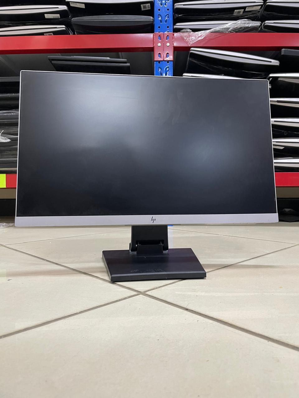 *Hp 22 inches edge to edge Monitor*