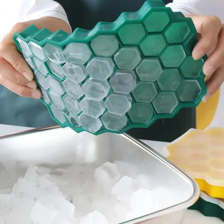 Silicon Ice Cube Maker Tray  5.0  |  Reviews(5)