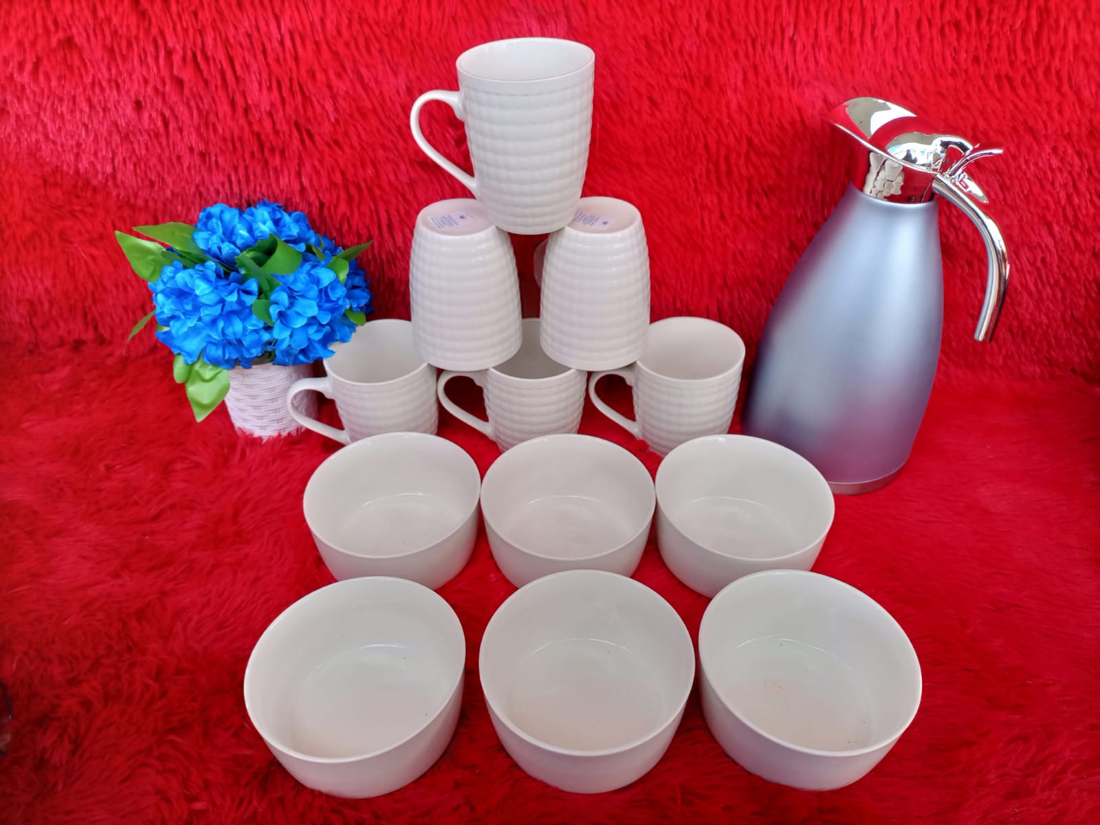 6pcs cups + 6pcs bowls + 2.0ltrs flask