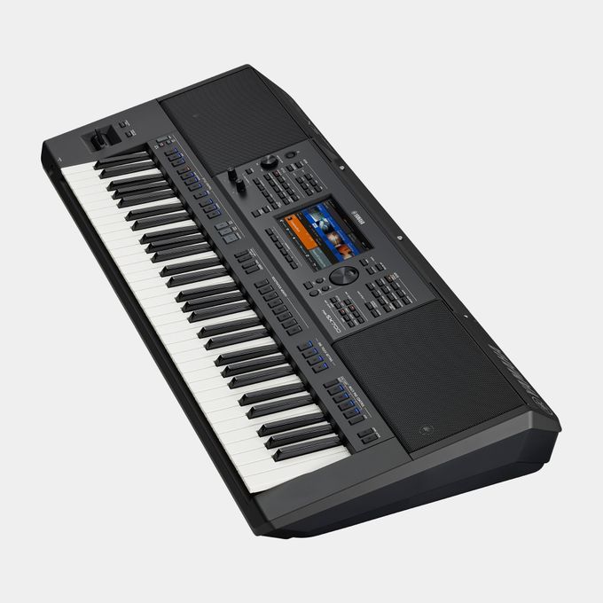 Yamaha PSR-SX700 61-Key Digital Arranger Workstation Keyboard - Image 2