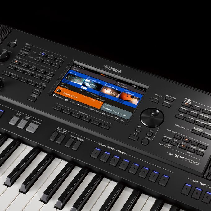 Yamaha PSR-SX700 61-Key Digital Arranger Workstation Keyboard - Image 5