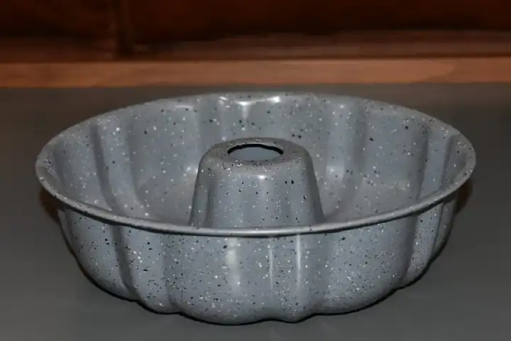 High Quality Bundt nonstick granite baking tins for Kitchen  4.8  |