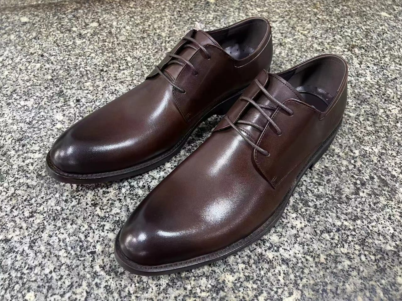 Clarks Official Men's Shoes 0011