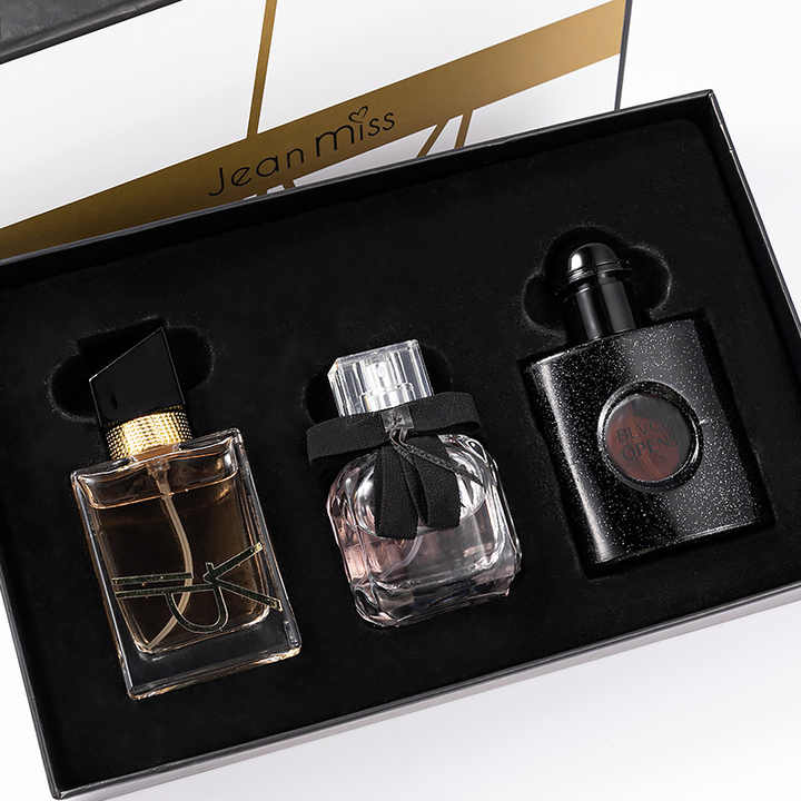 VSA Perfume Gift Set - Image 3
