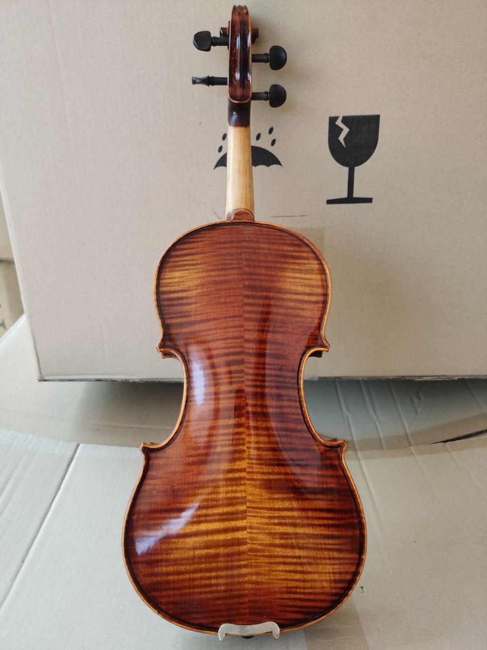 High quality European materials, hand painted professional violin. - Image 2