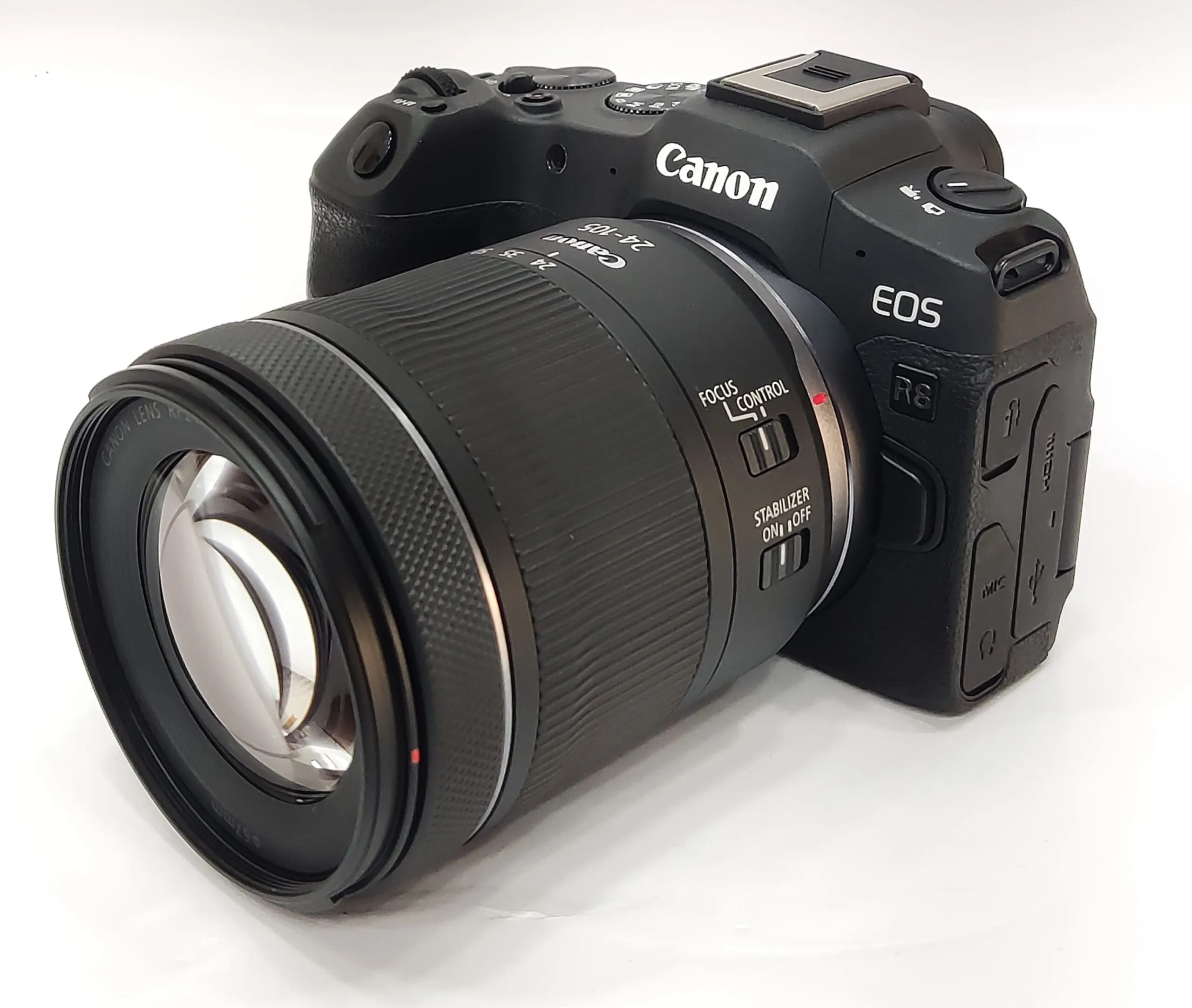 Canon EOS R8 Mirrorless Camera with RF 24-105mm STM Lens