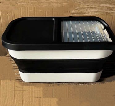 Collapsible cereals storage container - Image 3