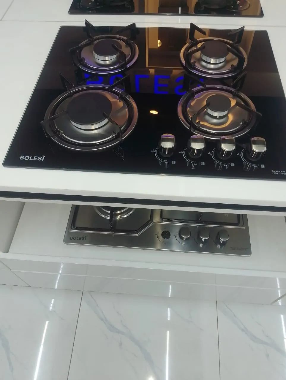 Bolesi hob 4 gas burners  inbuilt glass tampared gas hod